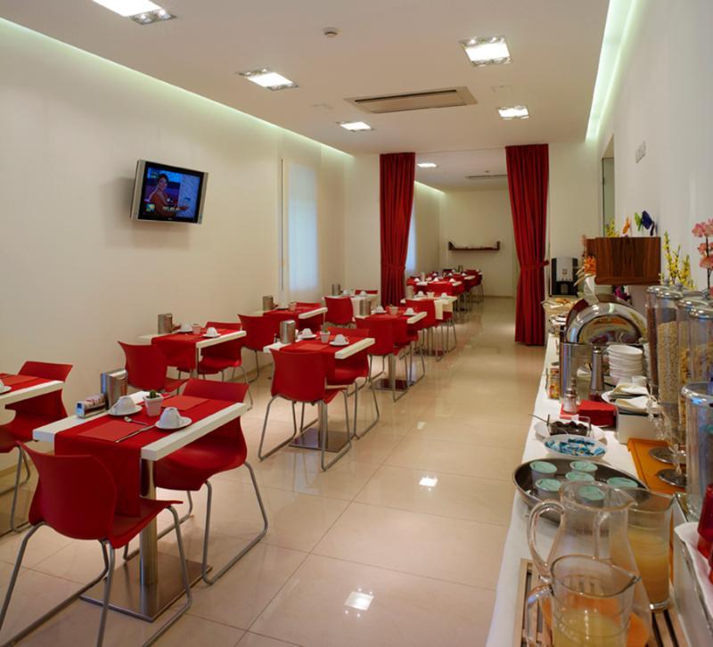 Card International Hotel ริมินี ภายนอก รูปภาพ